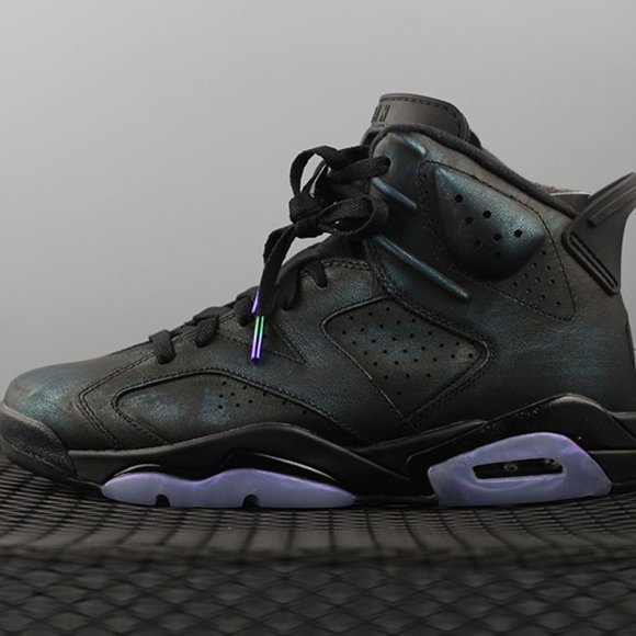 The new Aj Nike Air Jordan men\'s sneaker series